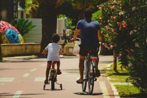 Como a infraestrutura da Riviera favorece hábitos mais saudáveis com a prática esportiva